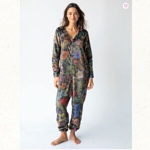 NWT Natural Life Women's S Fleece One Piece Multi Floral Romper
